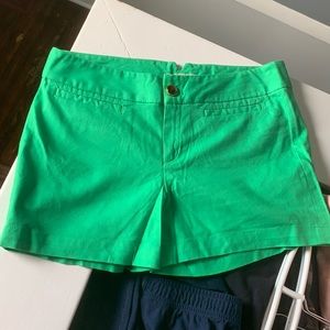 Banana Republic Kelly Green linen shorts